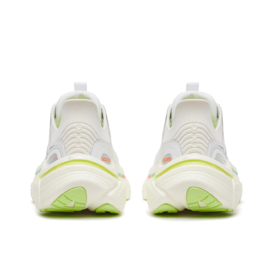 Men's Saucony Paramount Max Multi White - heel view
