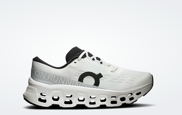 Women's On Cloudmonster 3
