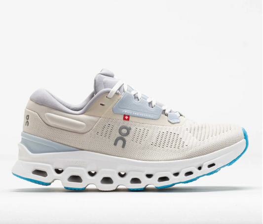 Women's On Cloudstratus 3 (Clearance)