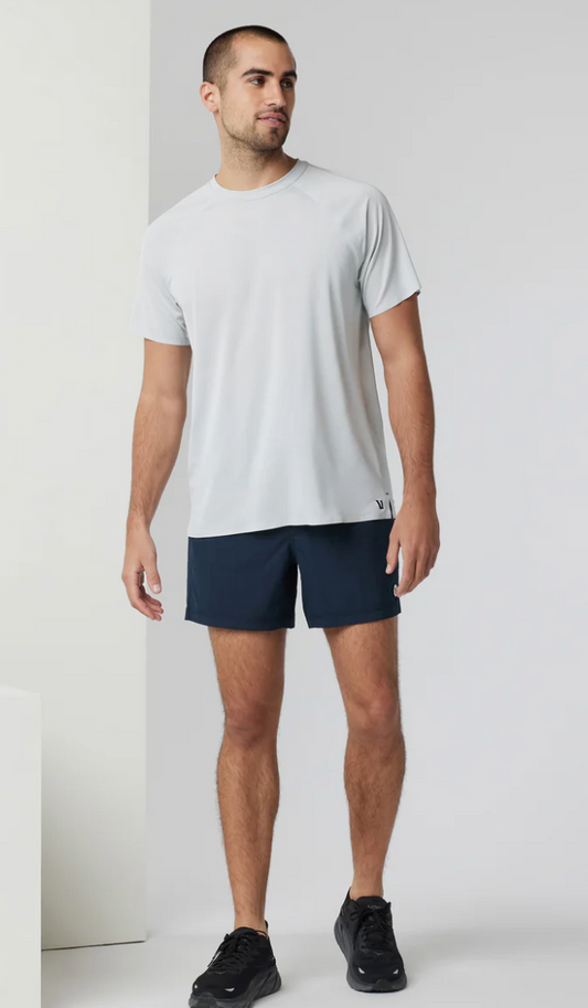 Men’s Vuori Kore Short lined 5”