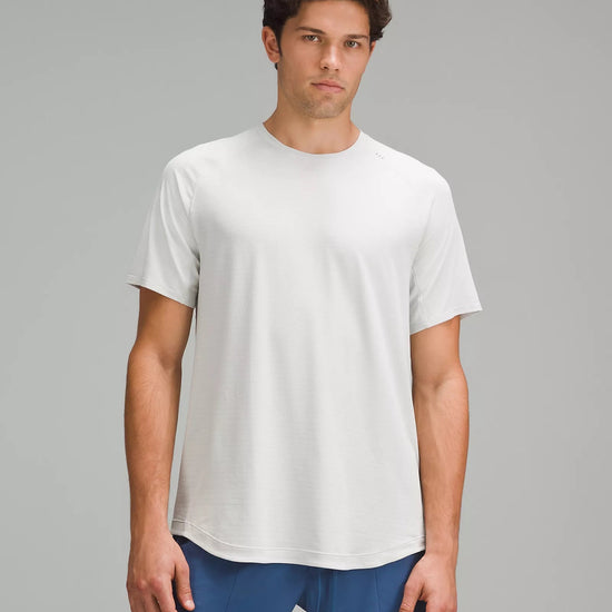 Men's Lululemon License to Train Short-Sleeve Shirt - Image 1