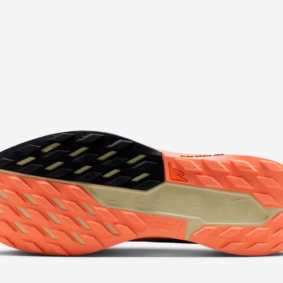 Men's Nike Pegasus Trail 5 GTX - Image 3