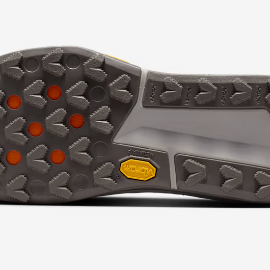 Men's NIke ZoomX Zegama Trail 2 - Image 4