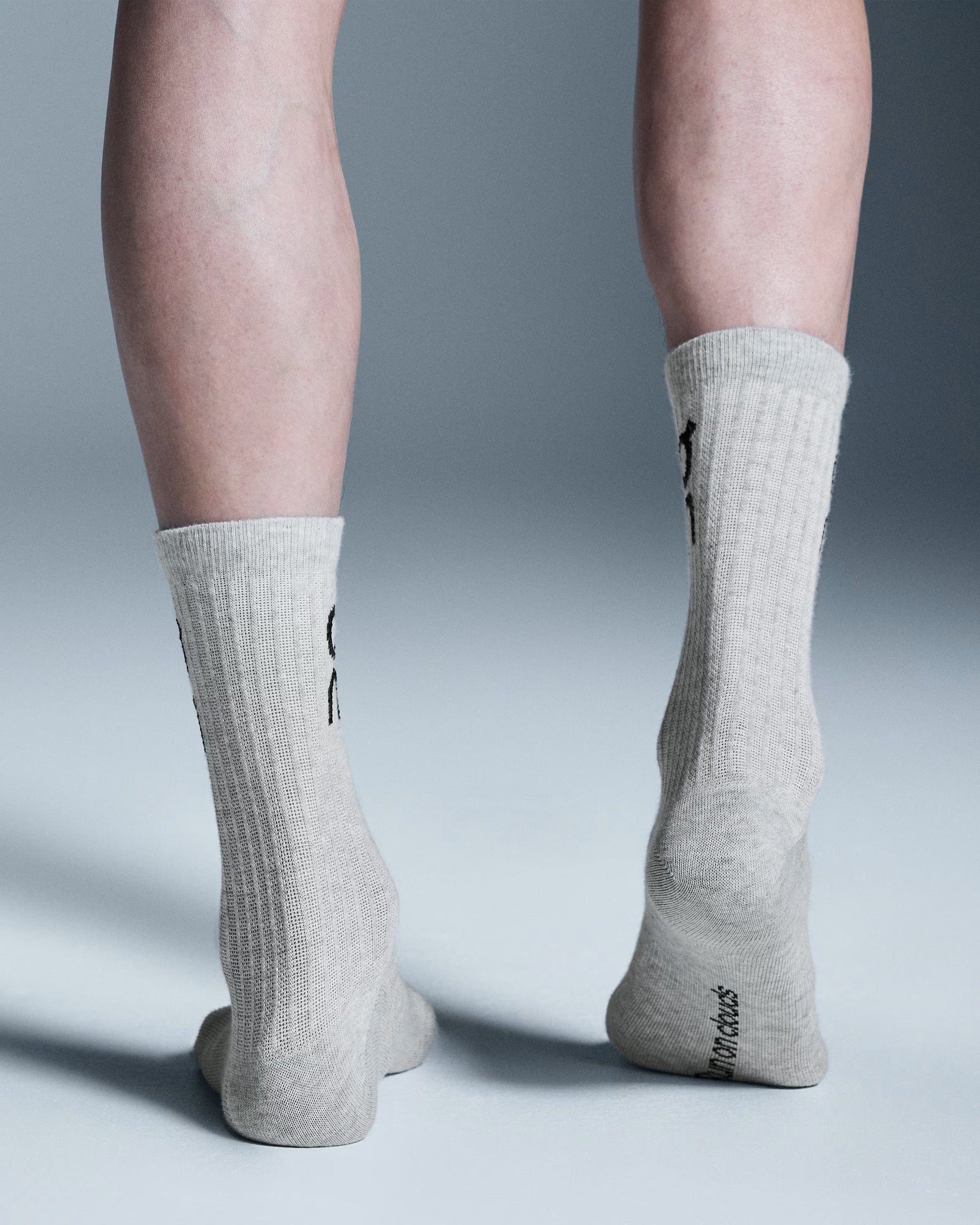On Logo Sock High 3P - Image 2