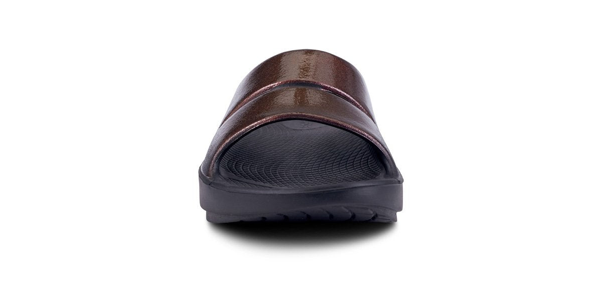 Oofos Women's OOahh Luxe Slide - Image 12