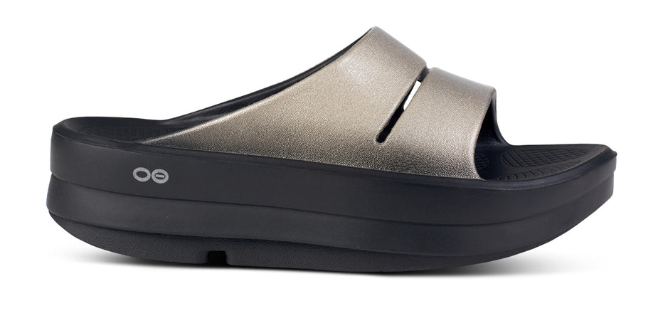 Oofos Women's OOmega OOahh Luxe Sandal - Image 3