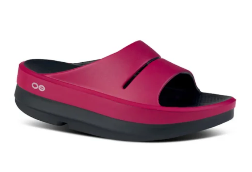 Oofos Women's OOmega OOahh Luxe Sandal - Image 9