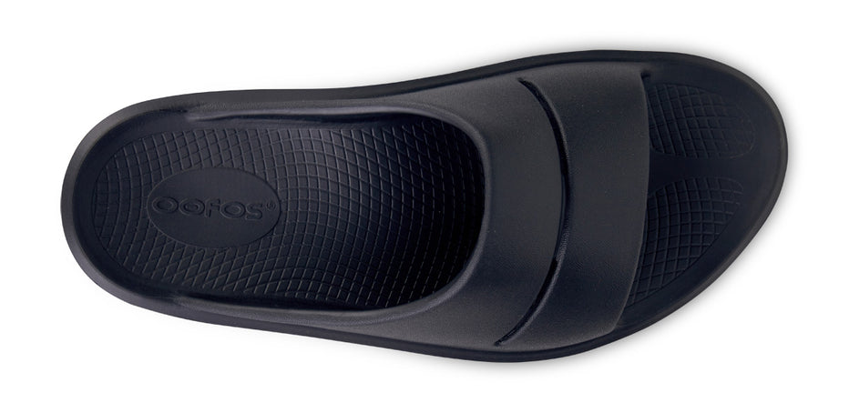 Oofos Women's OOmega OOahh Sandal - Image 8