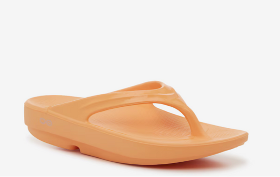 Oofos Women's OOmega OOlala Luxe Sandal - Image 12