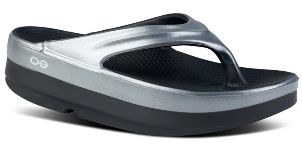 Oofos Women's OOmega OOlala Luxe Sandal - Image 13