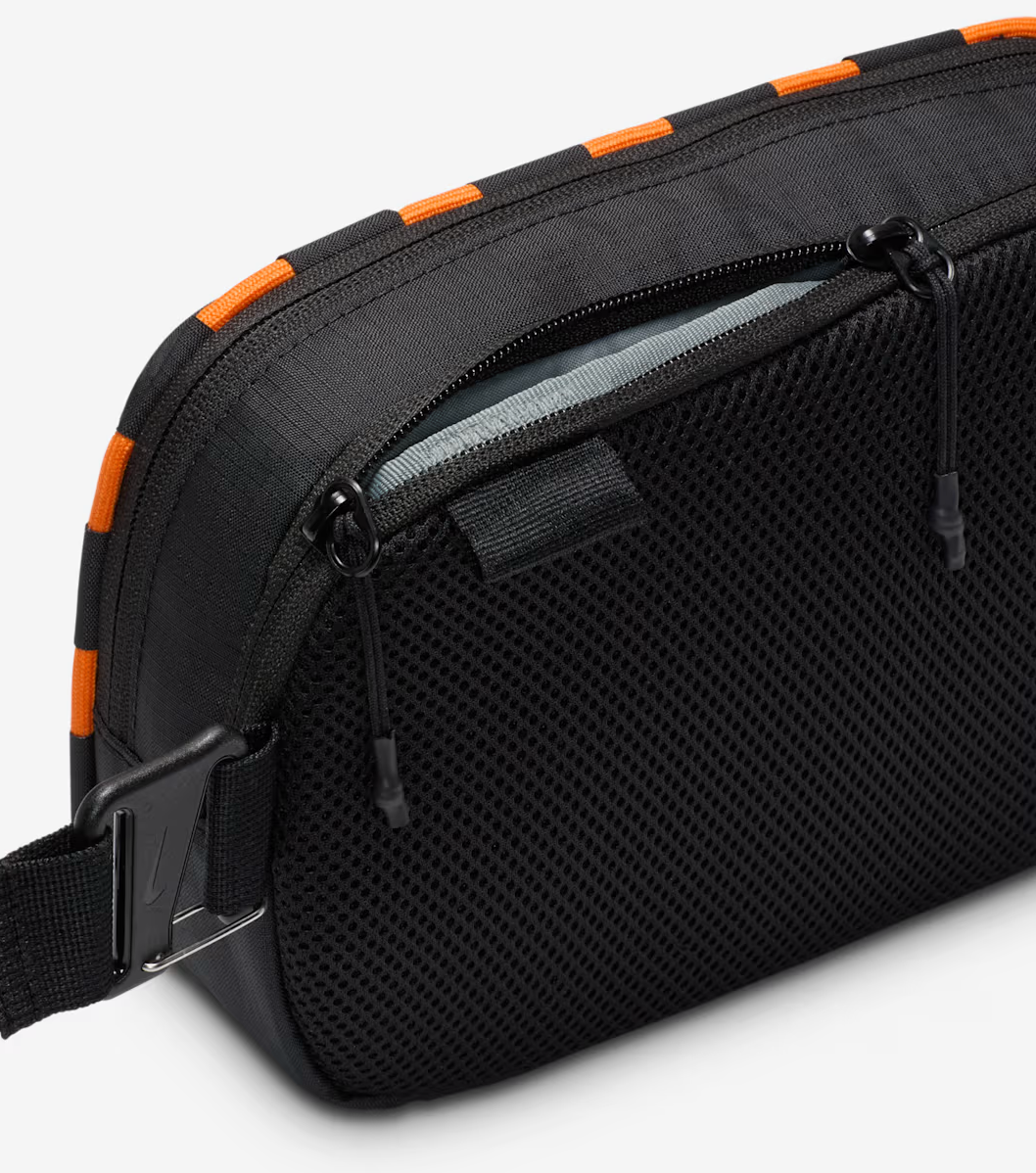 Unisex Nike Hayward Patrol Bag - Image 4