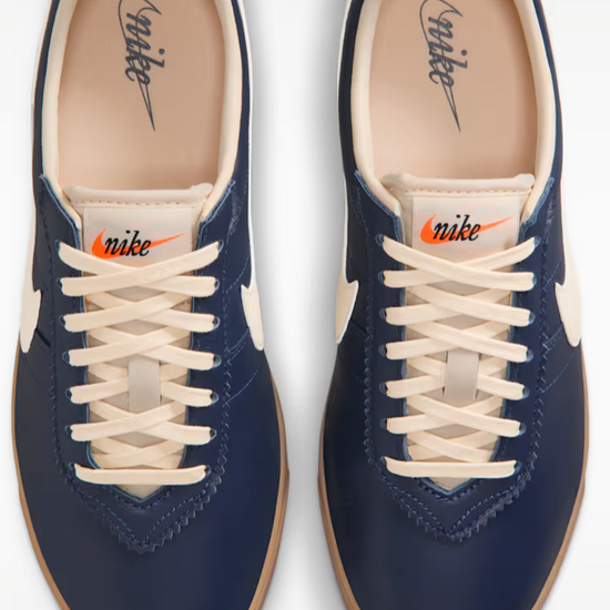 Women's Nike Astrograbber Leather - Image 9