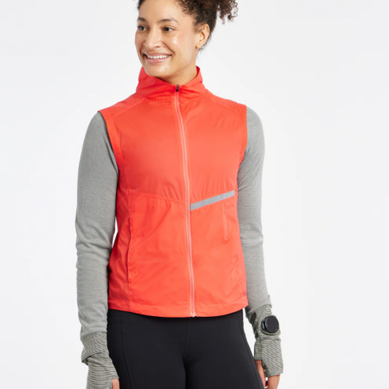Women's Oiselle Reflective Vigor Vest - Image 1