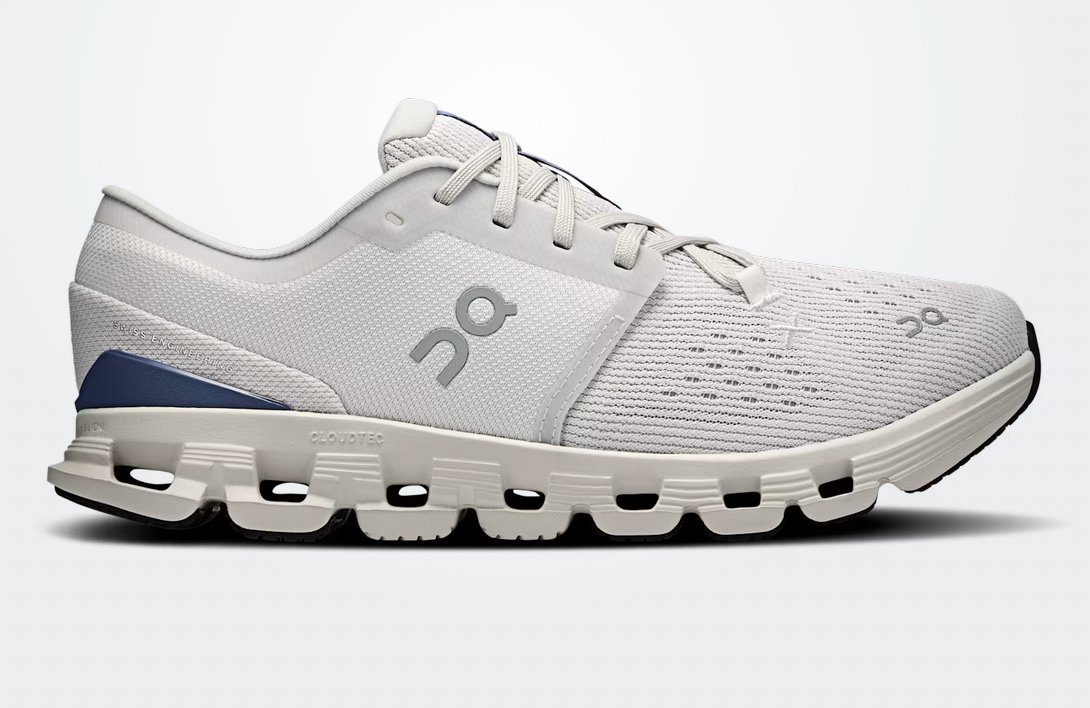 Women's On Cloud X 4 (Clearance) - Image 1