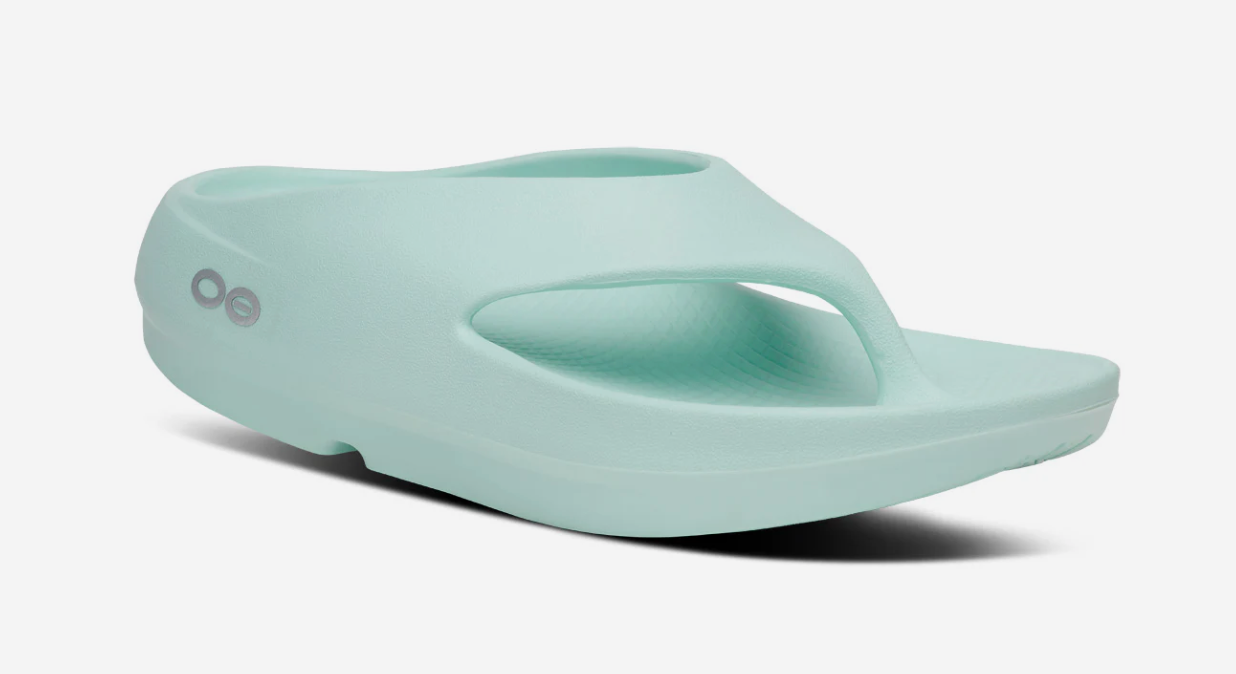 Women's OOfos OOriginal Sandal - Image 3